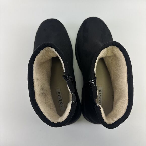 Torrid Lug Sole Bootie Pull On Short Black Faux Suede Fleece Lined 12 WW Wide - Picture 7 of 14